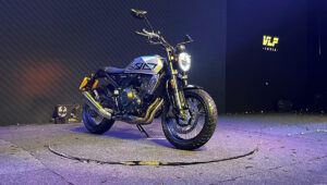 Brixton Crossfire 500 X: A Retro-Styled Beast with Power, Performance, and Unmatched Road Presence