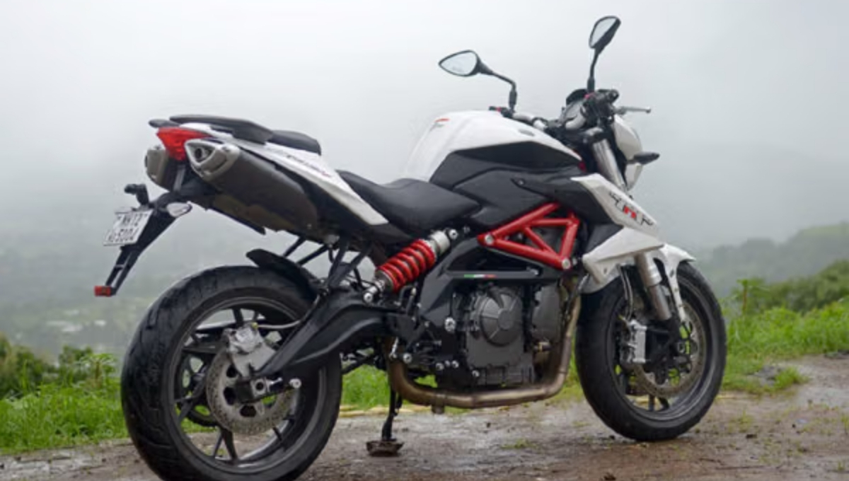 Benelli TNT600i