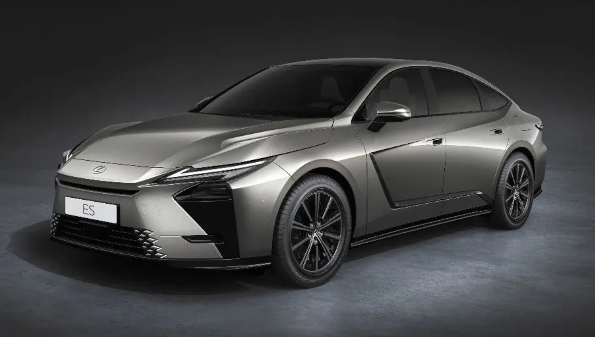 Lexus ES 2025: 2487cc engine, 12.3" touchscreen and smart features for just ₹XX lakh