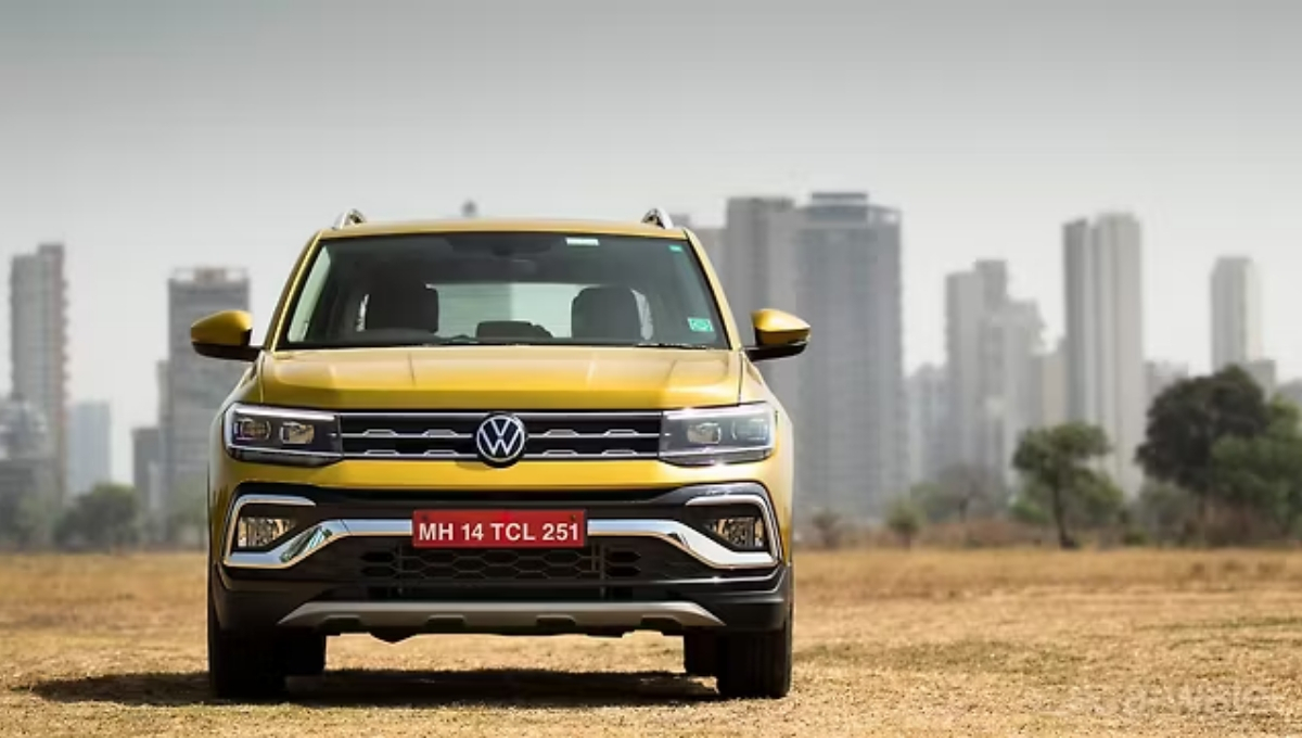 Volkswagen Taigun AT vs Kia Sonet