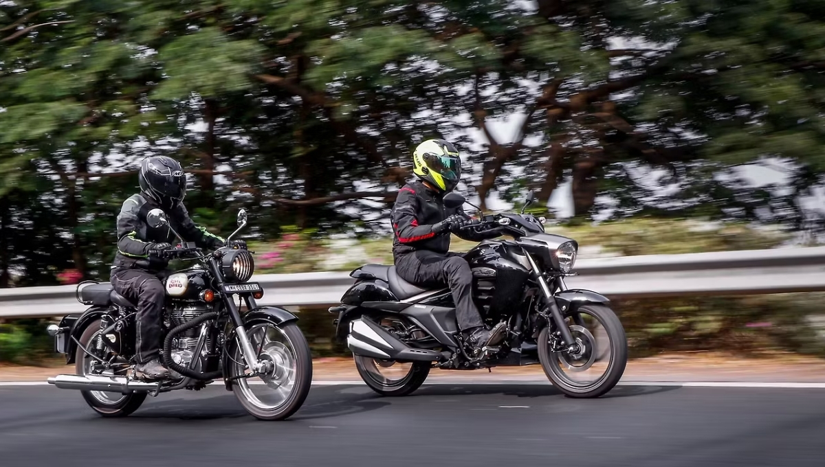 Suzuki Intruder FI vs Royal Enfield Classic 350