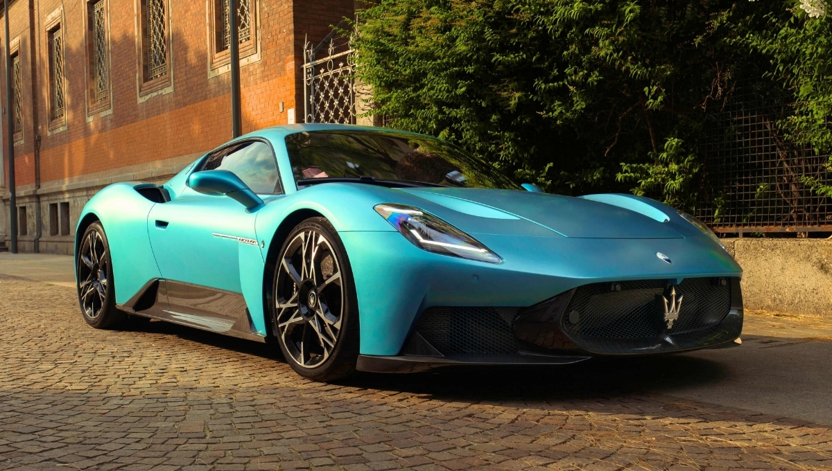 Maserati MCPura 2025: Luxurious 2-Seater Coupe and Convertible Combining Style, Power, and Elegance