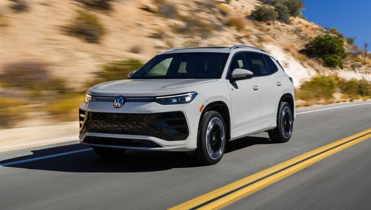 Volkswagen Tiguan R-Line: Sporty SUV with Powerful Engine, Stylish Design, and Premium Features