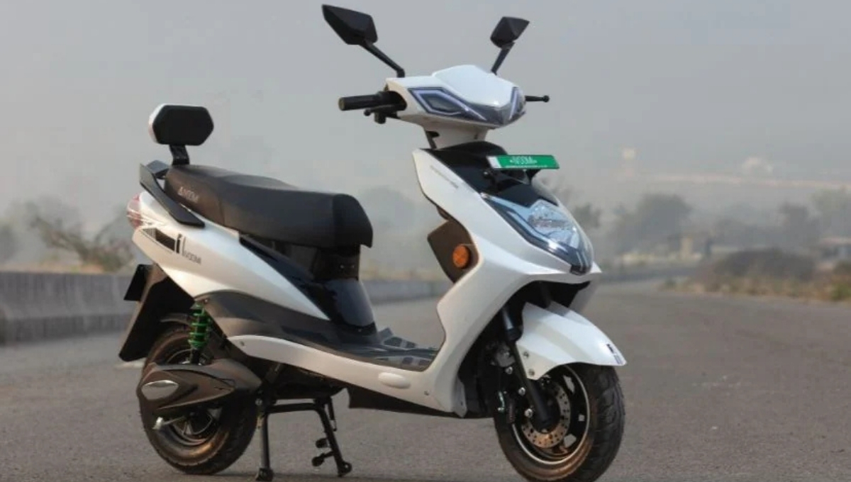 iVOOMi S1: Electric Scooter Price, Specs, Features and Review 2025