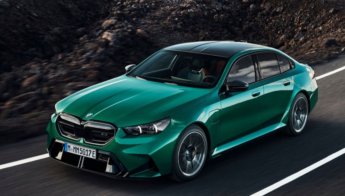 BMW M5 2025 Review: Turbo-Hybrid Sedan with 305kmph Top Speed and Aggressive Styling